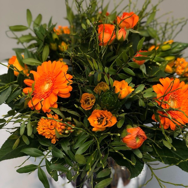 Blumenstrauß - orange Bild 1